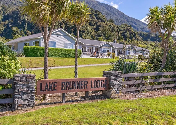 Lake Brunner Eco Lodge